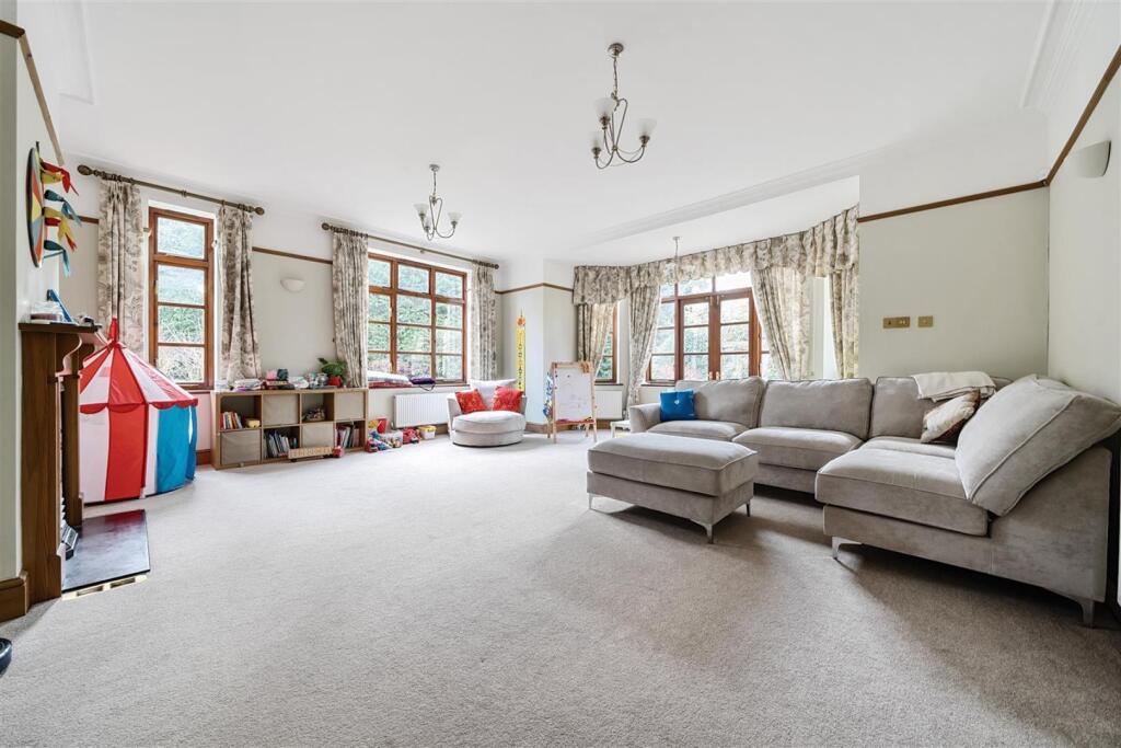 Living room.jpg