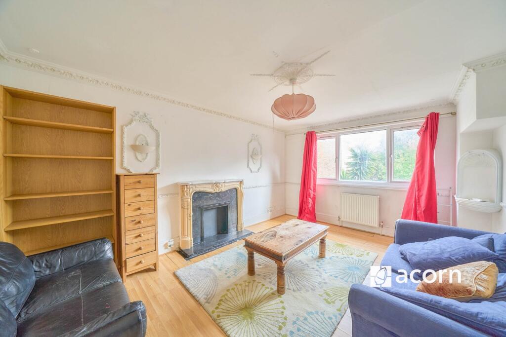 922a7b3a-af22-f01...