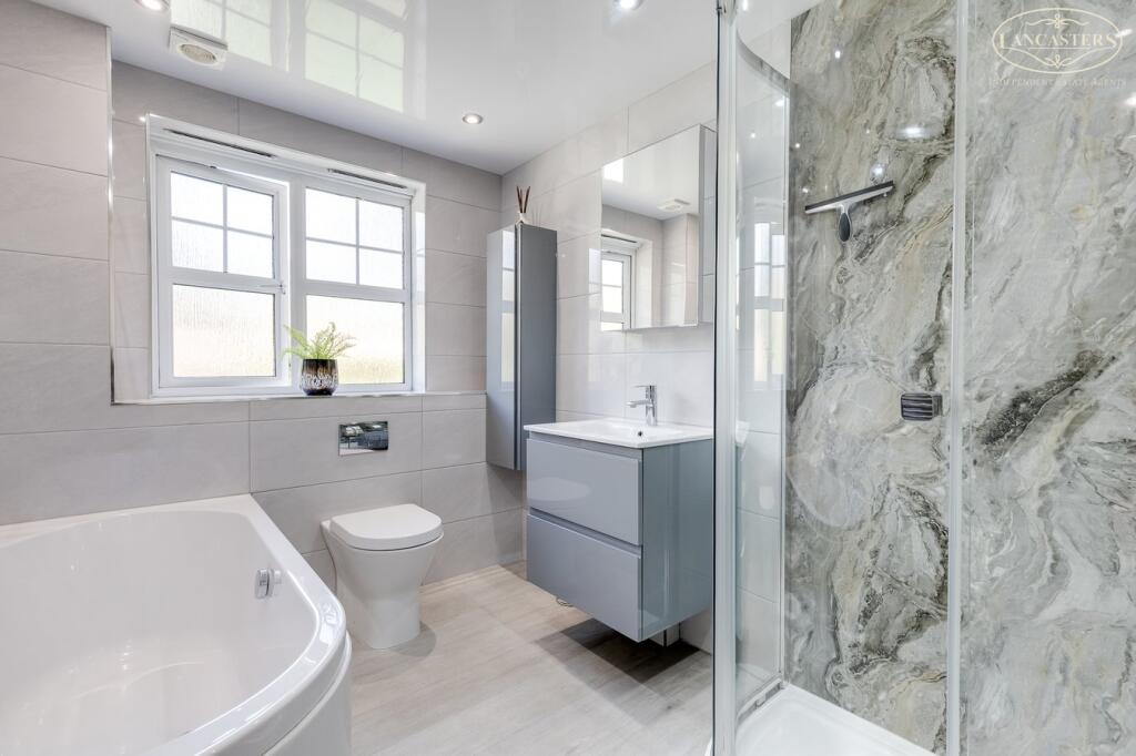 Bedroom 2main bathroom 