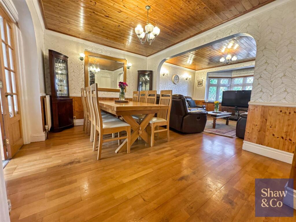 Dining Room.jpeg