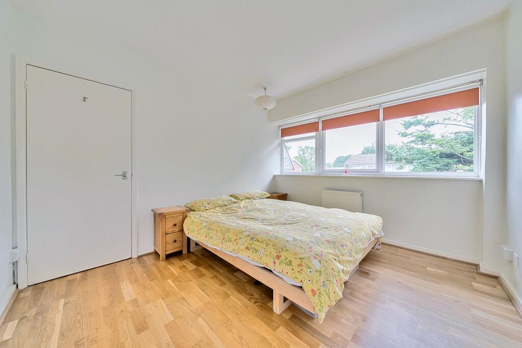 Bedroom 1 (front)