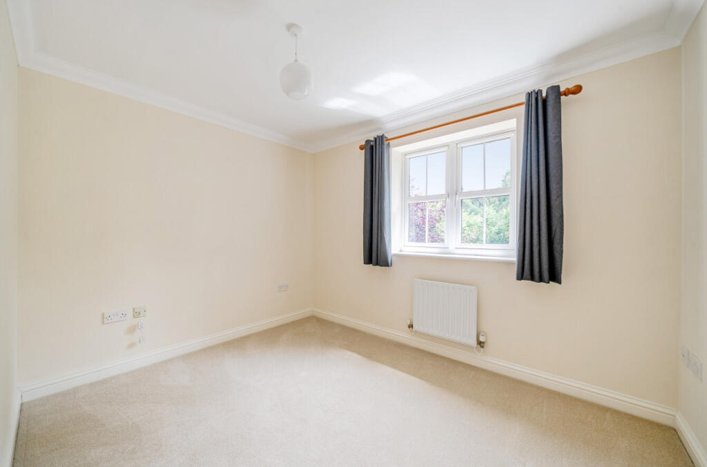 1319351-18-68653e...