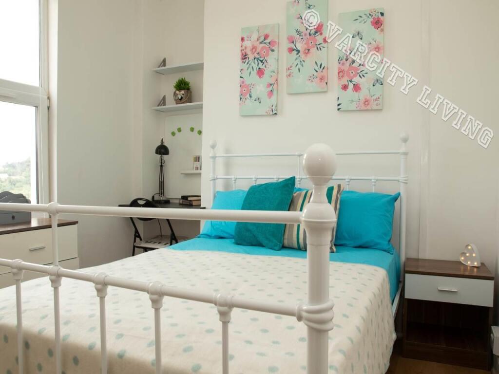 48Caellepa_bedroom3.9.jpg