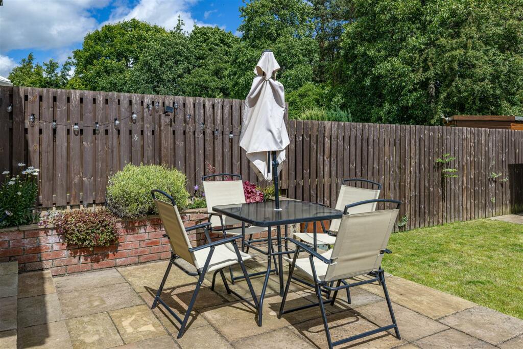 8 Tweedbank Avenue Tweedbank 65.JPG