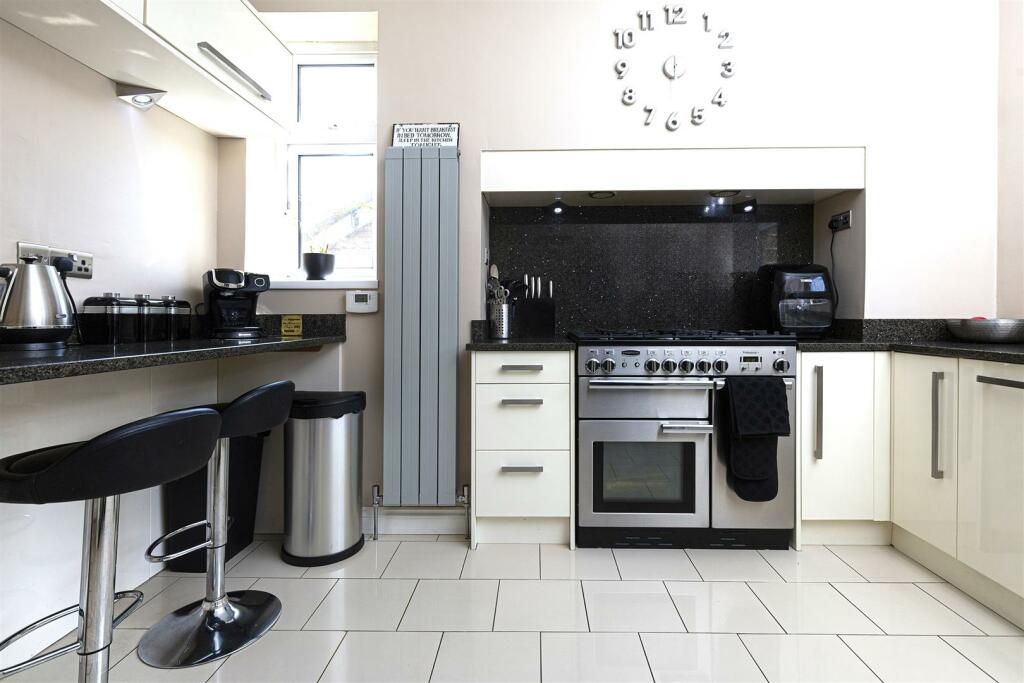 Bramleys Estate Agents - Butternab Road (kitchen..