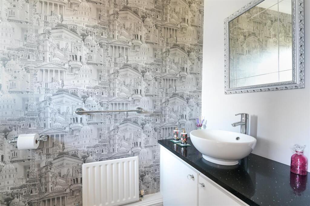 WINKWORTH ROAD,82-82.jpg