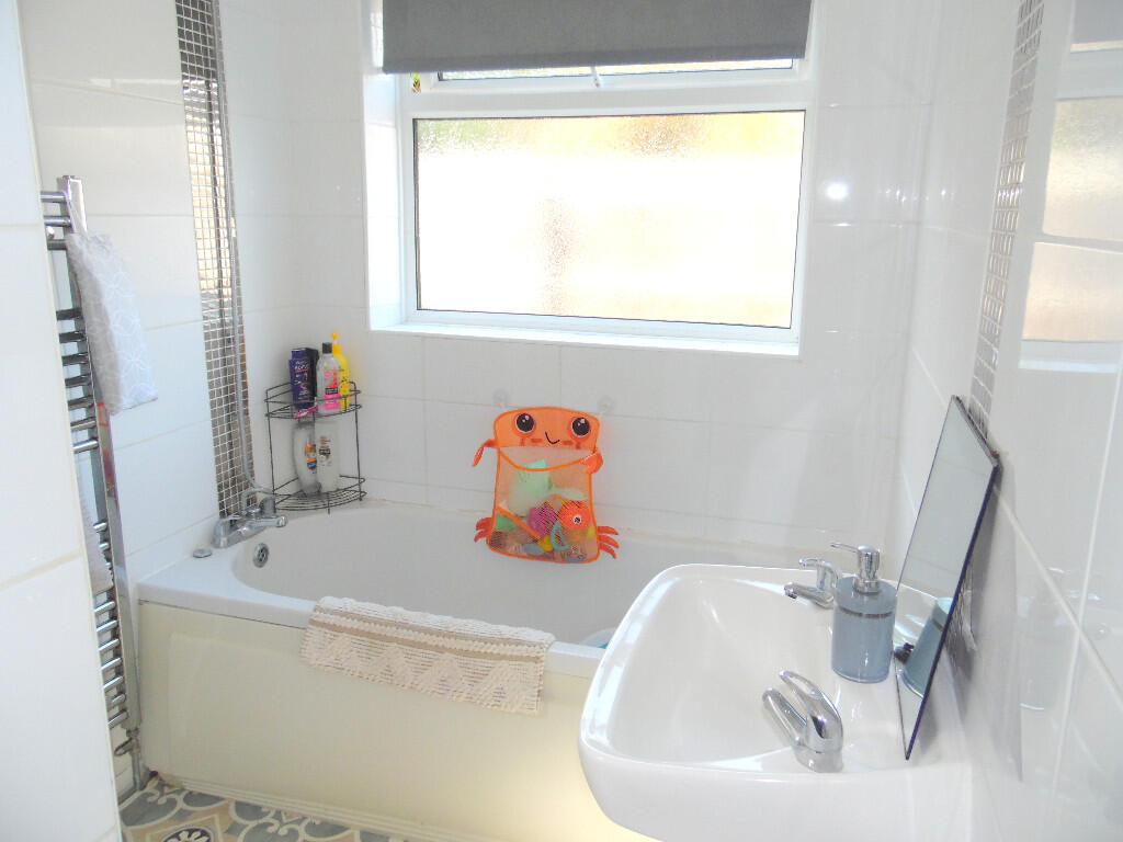 DOWNSTAIRS BATHROOM