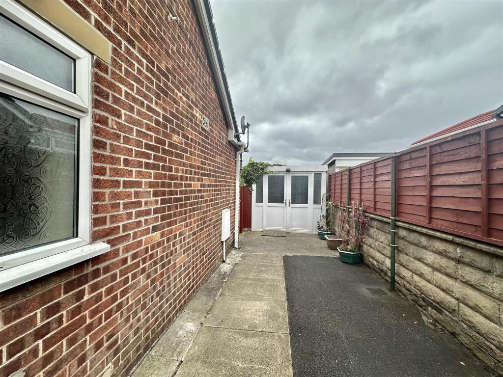 Bramleys Estate Agents - Pennine Road - Earlsheato