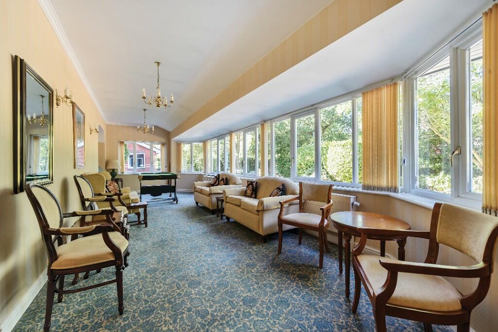 Owners Lounge
