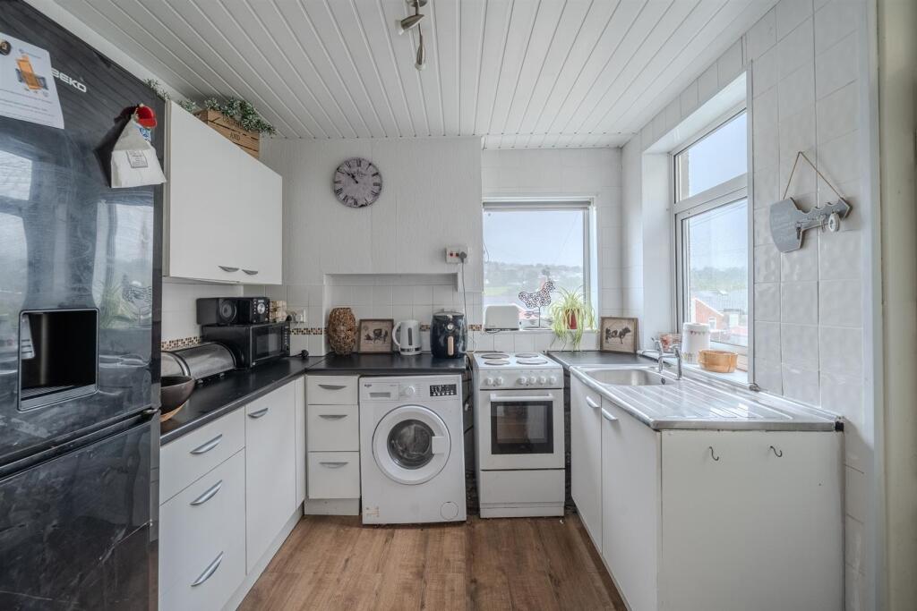 28 Penywain Street-14.jpg