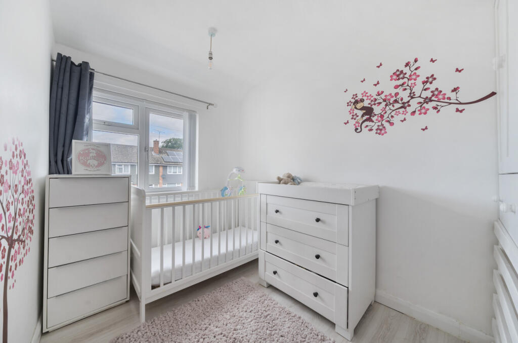 1340404-10-689dc7...