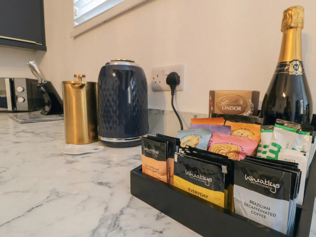 sc_1698304549_1096094_10