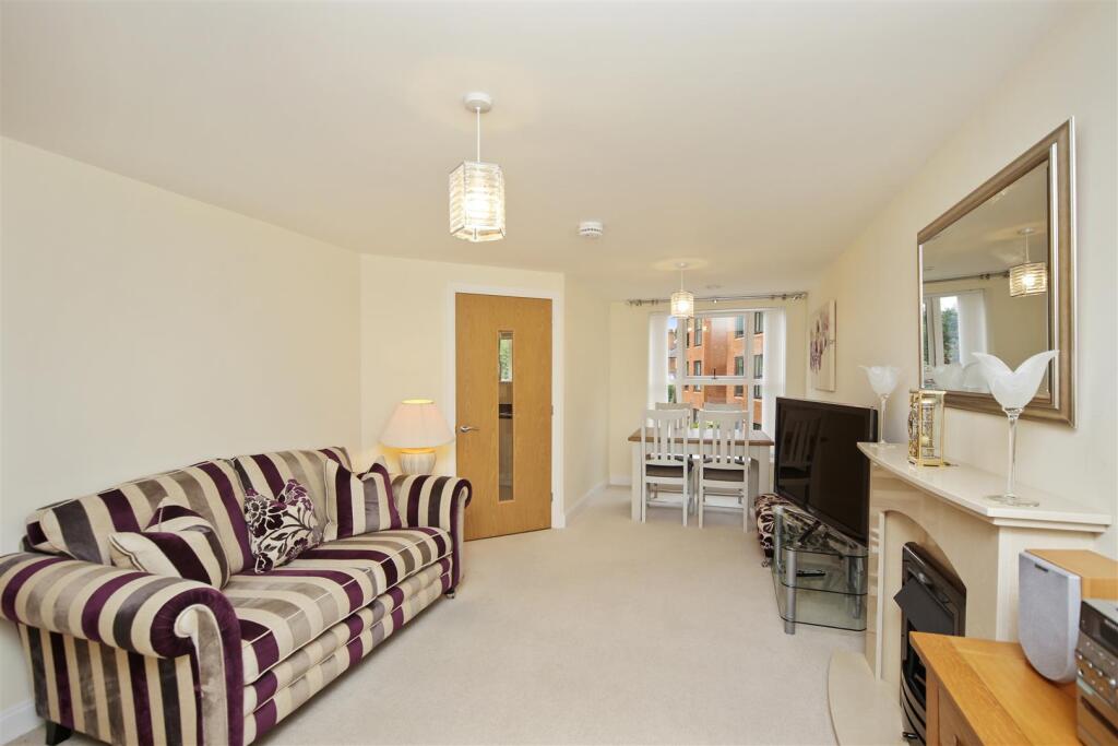 02-d9ca83966-MBMCS-22MilwardPlace-SELECTS (47).JPG