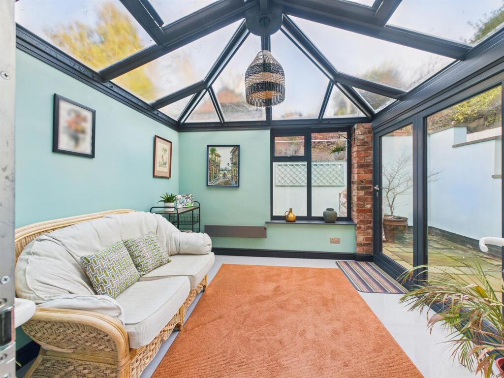 Garden Room