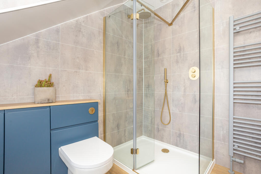 Bedroom One En-Suite