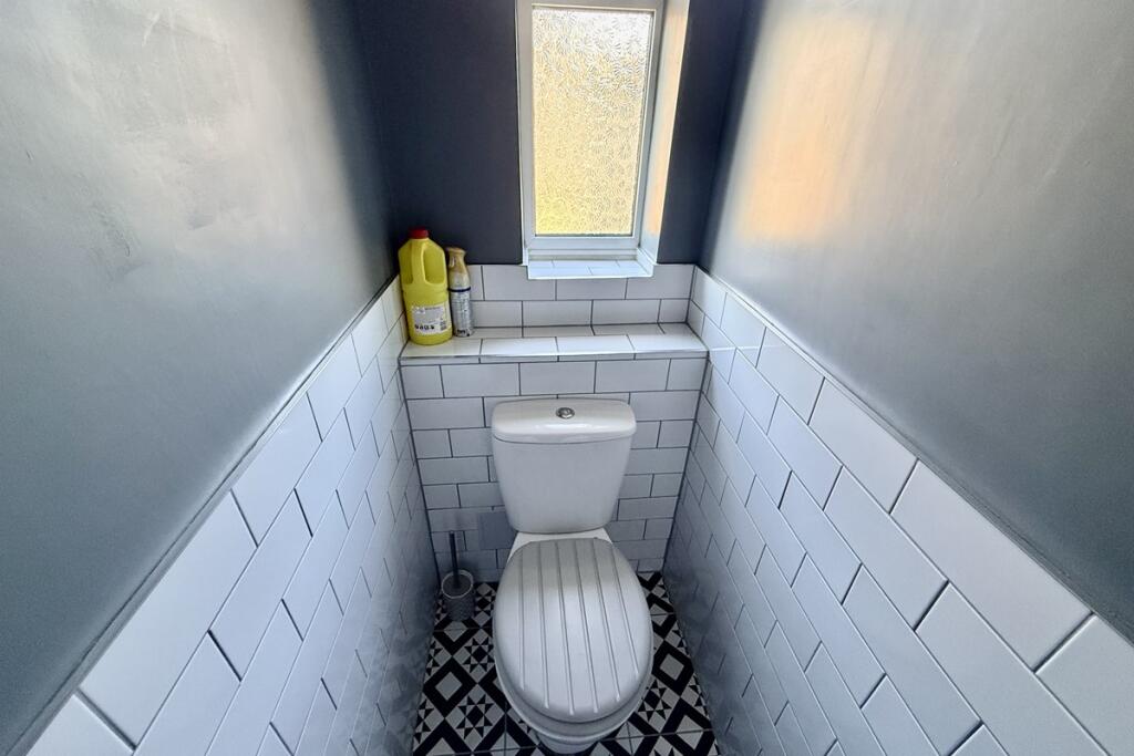 Separate WC