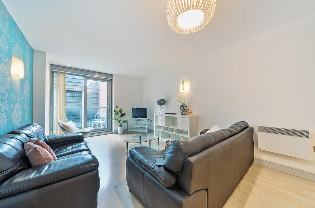 1318762-5-687e23f...