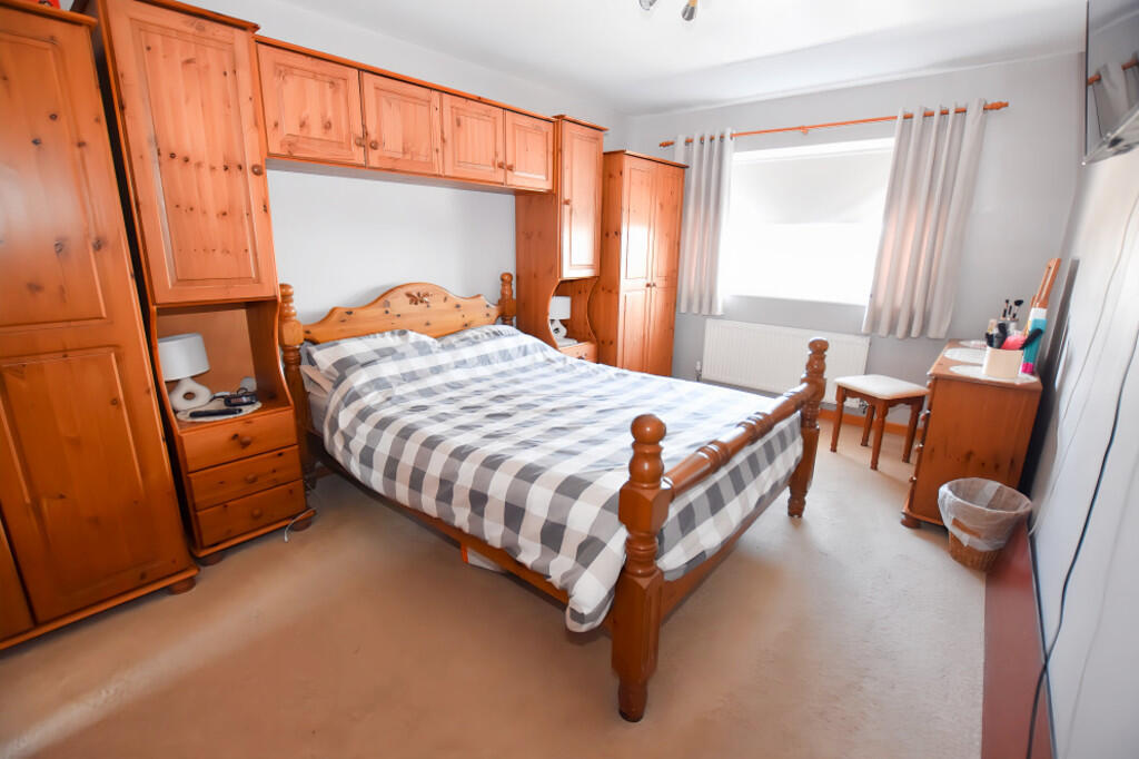 Principal Bedroom...