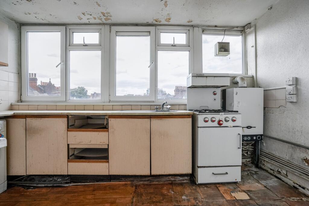 26 Halsmere Road, Camberwell, London SE5 9JQ