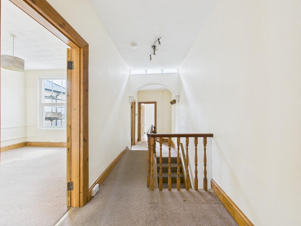 CAM03974G0-PR0223...