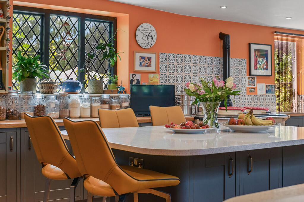 PT-FC(COL)-OldHou...