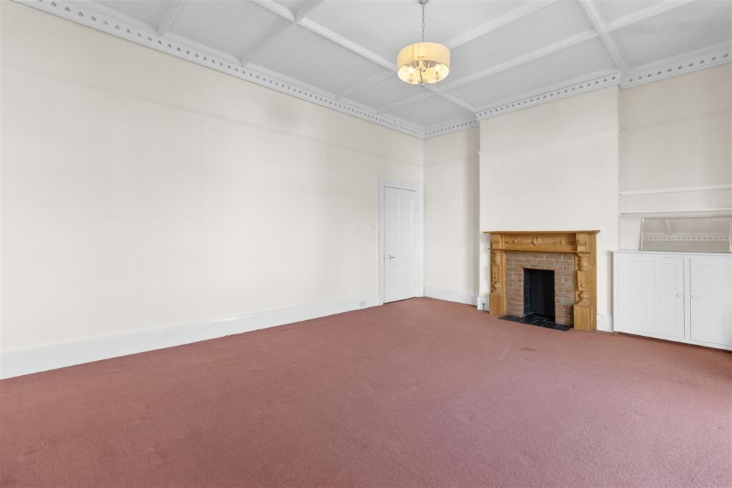 living room #4.jpg