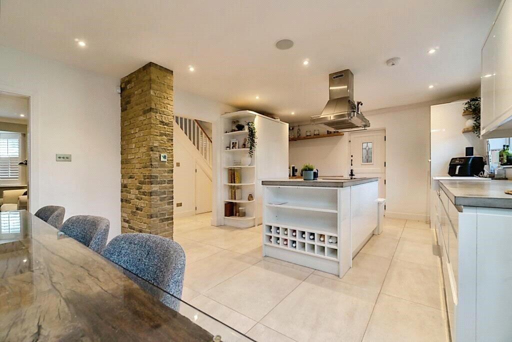 Kitchen/Family Room