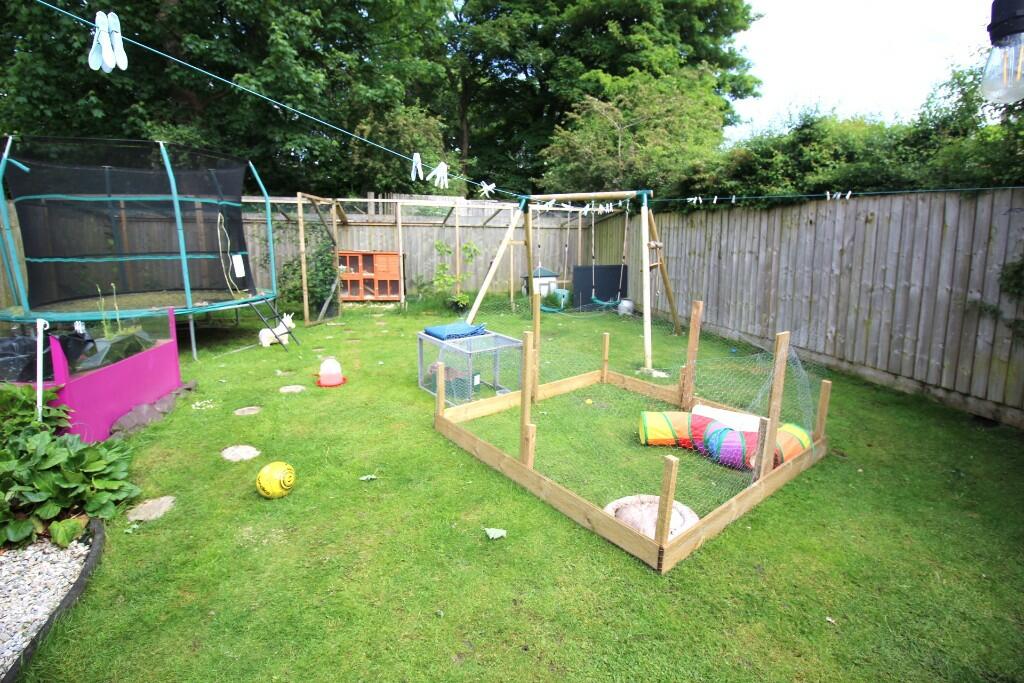 Rear Garden (g)