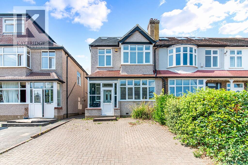 Bridgewood Road, Worcester Park - KT4 8XS