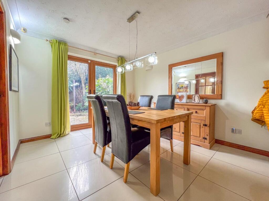 Gloucester Cl. Image-21.jpg