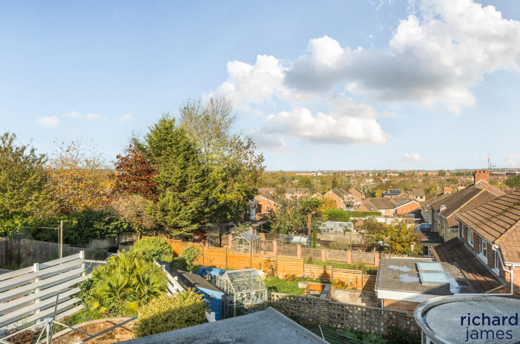 07965b1e3679433cbd1b6409eef8693c