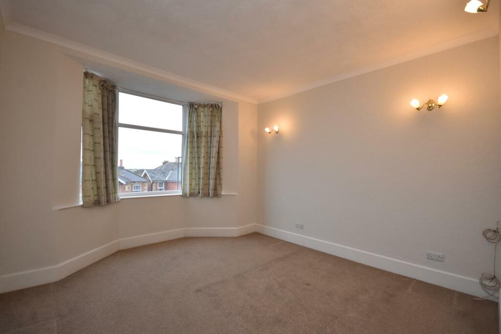 BEDROOM 1.JPG