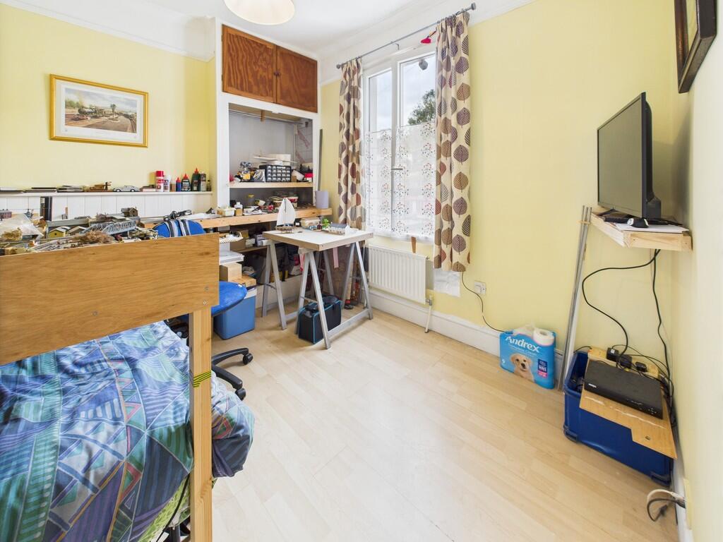 CAM03974G0-PR0173...