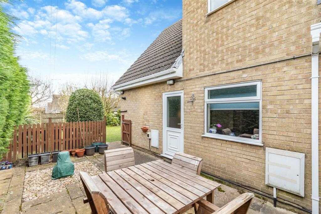8591661-exterior07.jpg
