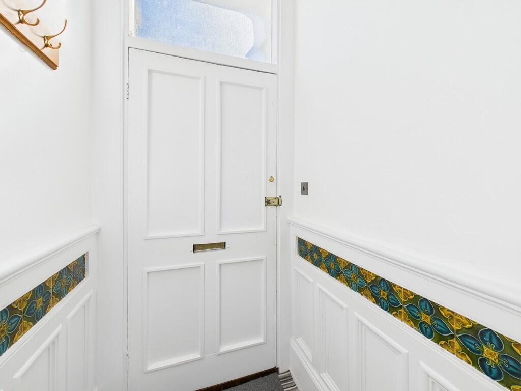 CAM03974G0-PR0120...