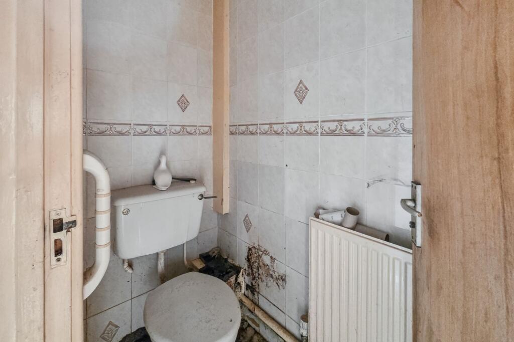 2 Irvine Close, Bispham, Blackpool, Lancashire, FY2 0XZ