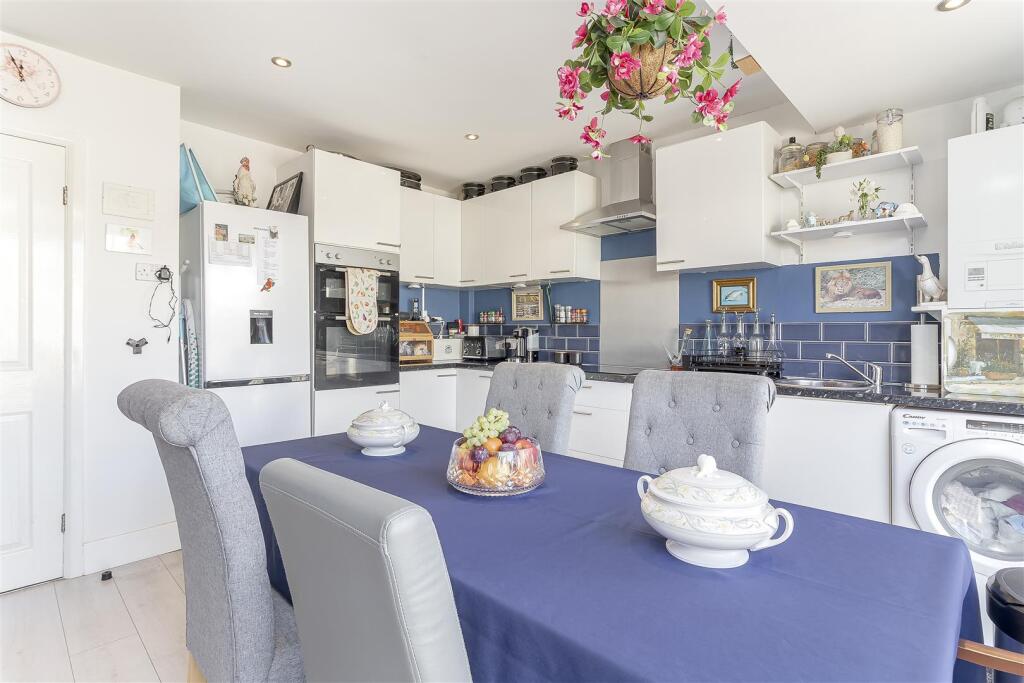 Dining Kitchen - D.jpg