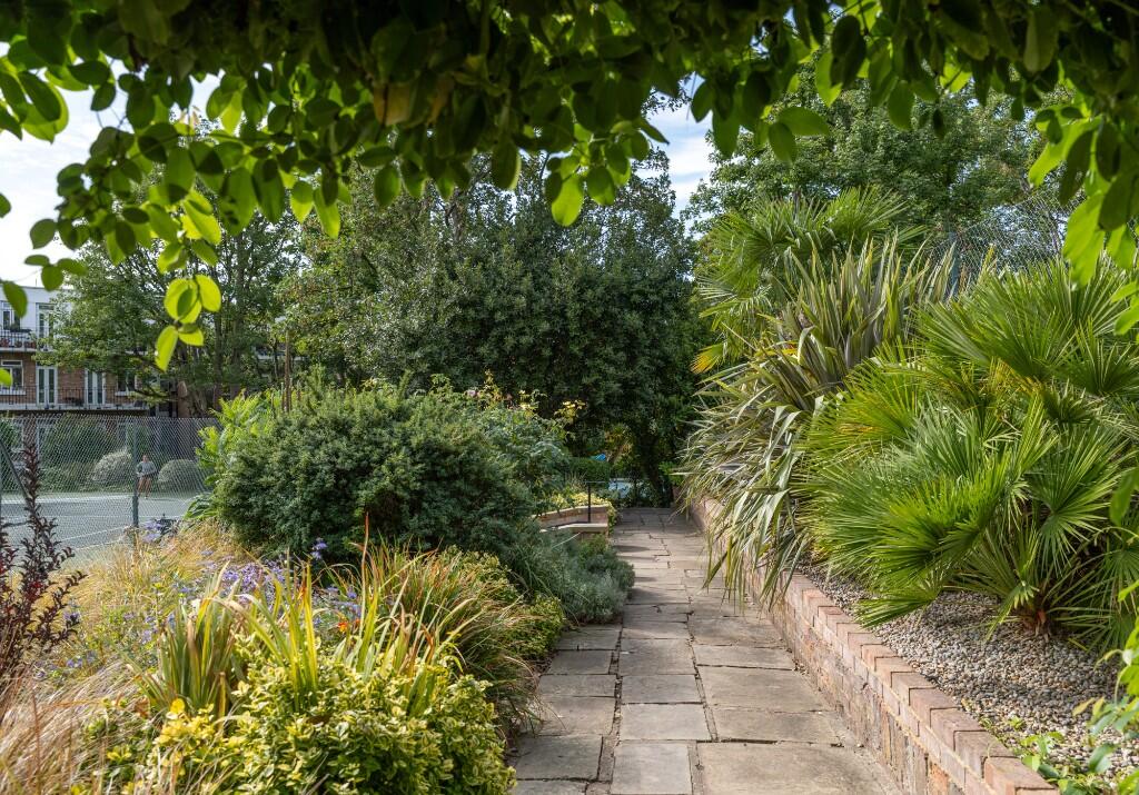 Communal garden