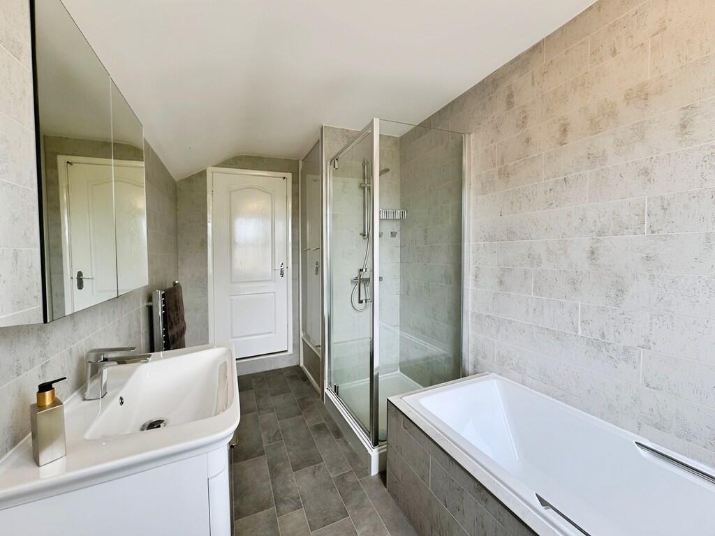 ae09d8c2-bathroom...