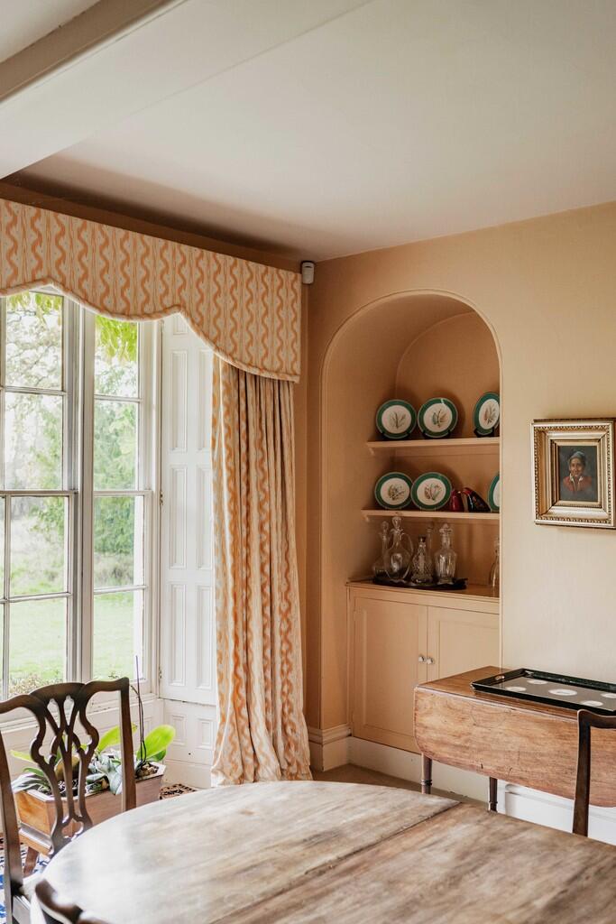 10-The Old Rector...