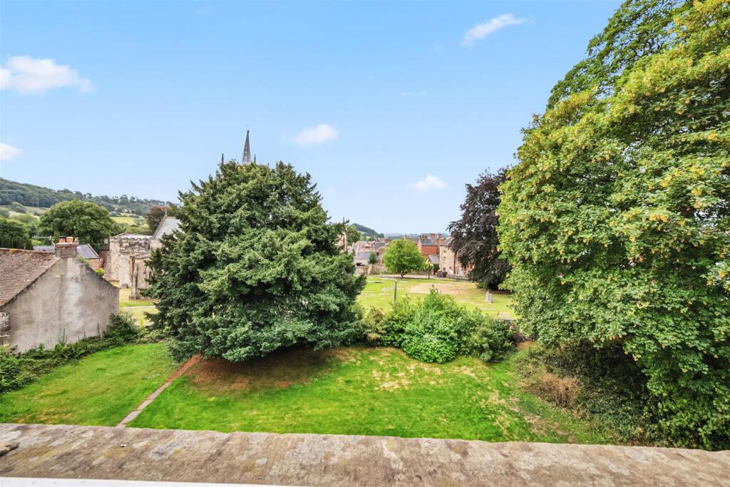 Garden and view to churchyard.jpg