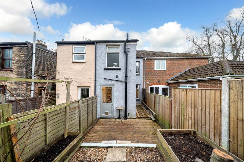 Shaftesbury rear 2.jpg