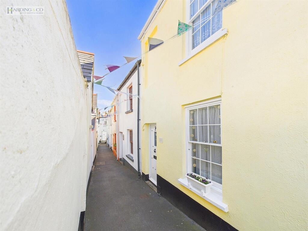 Property Front .2.jpg