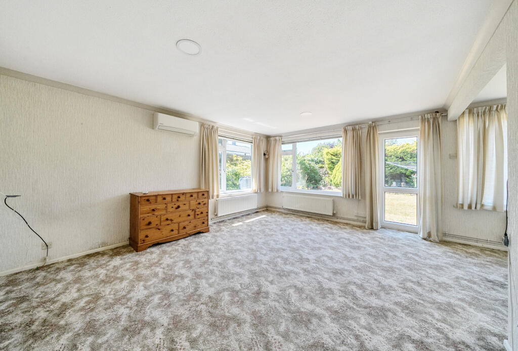 1323806-11-686e43...