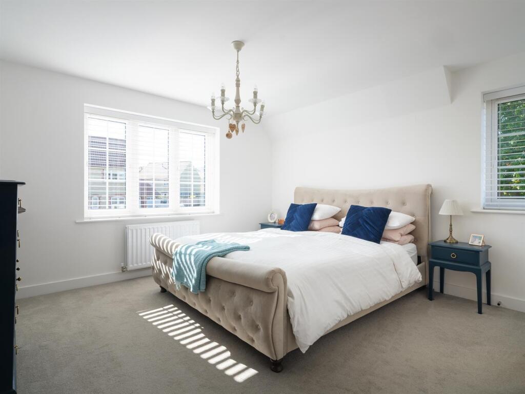 31 Studley Gardens-52.jpg