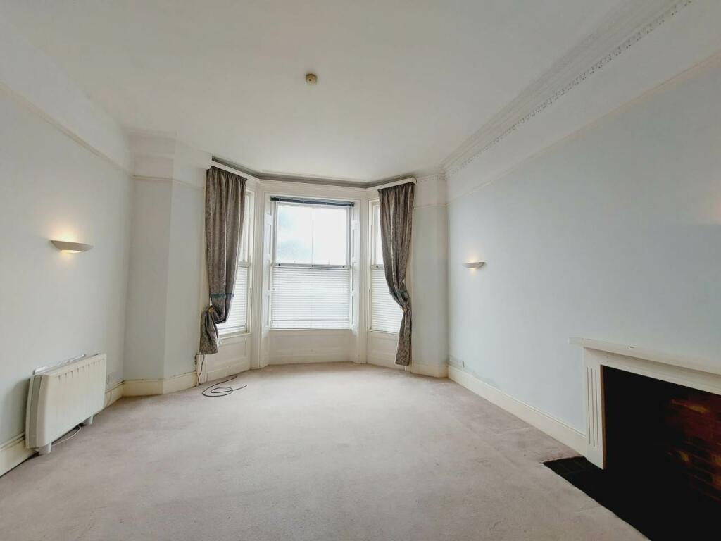 Living room (aspect2