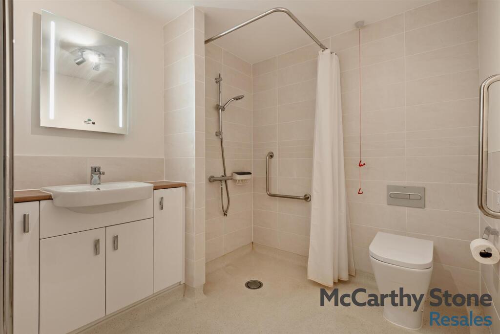 8669305-interior02-800.jpg