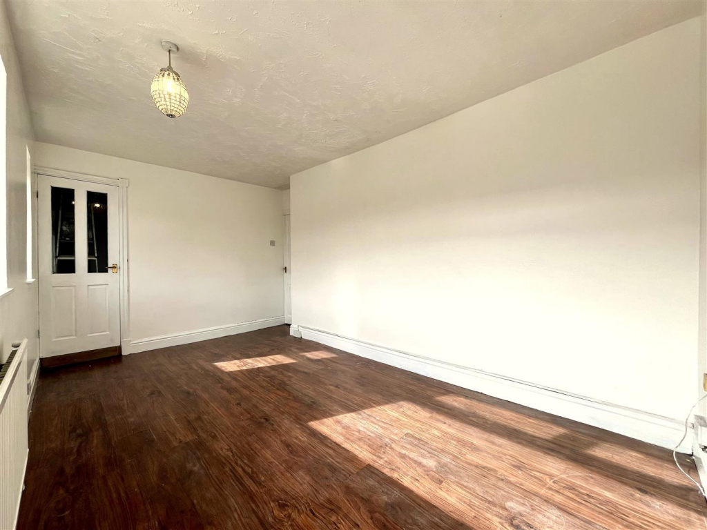Bedroom 1 Aspect 3