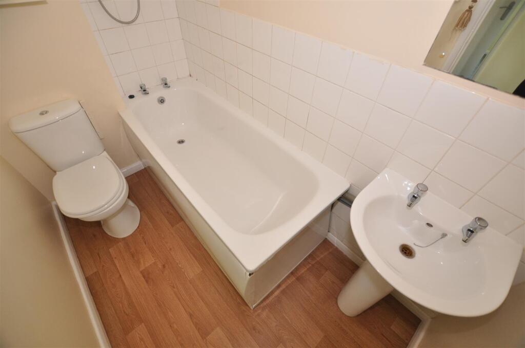 bathroom.JPG