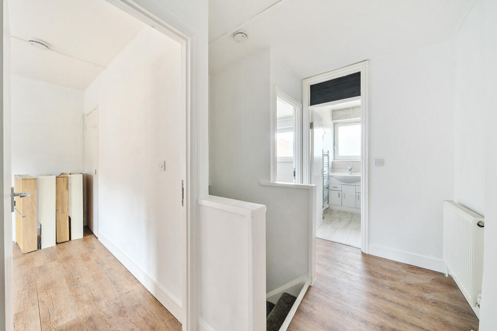 1317933-9-685d140...